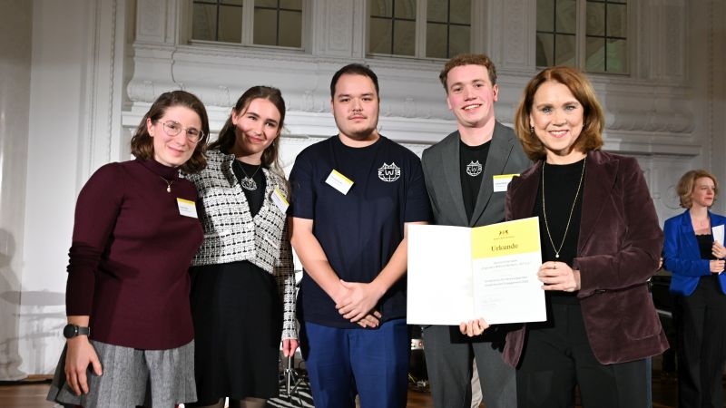 Landeslehrpreis 2025: Sonderpreis für Hochschulgruppe des KIT