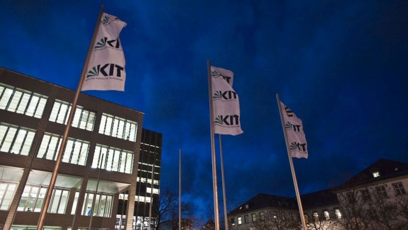 KIT Library Celebrates 20 Years of 24/7 Service