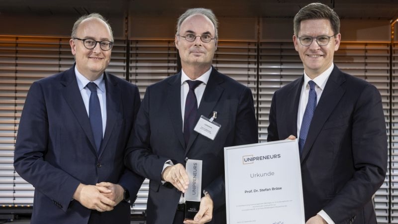 UNIPRENEURS Honors Stefan Bräse